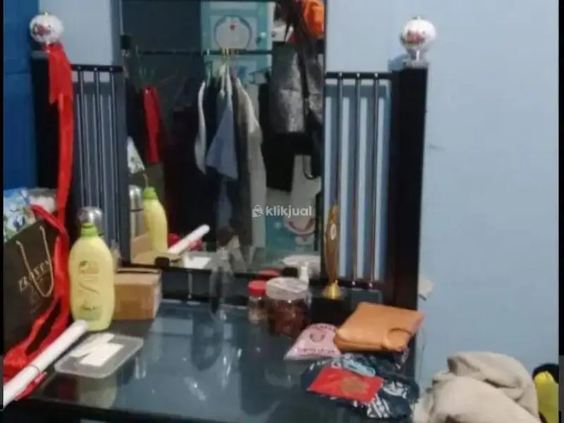 JUAL MURAH MEJA & KURSI RIAS